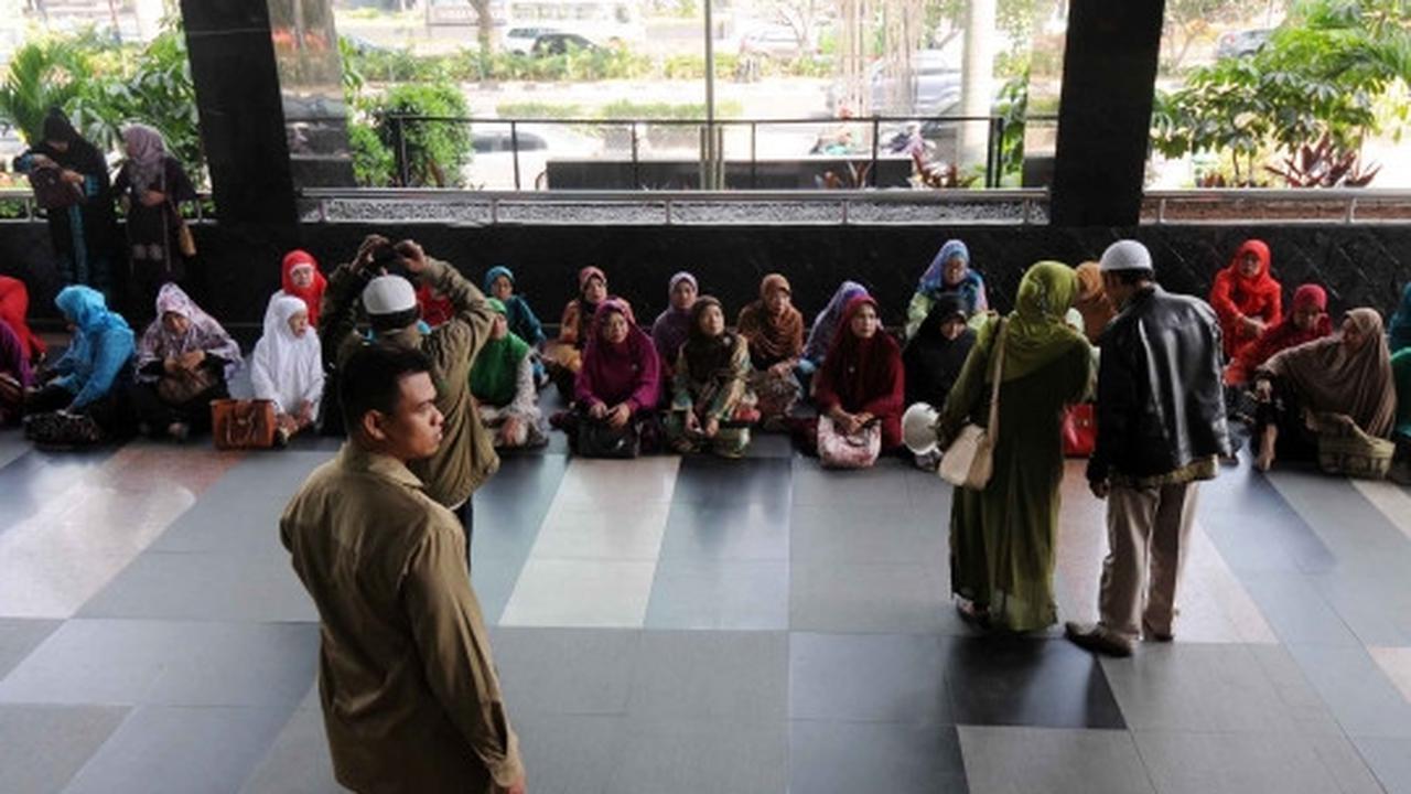 Doakan Suryadharma Ali, ibu-ibu gelar yasinan di Gedung KPK