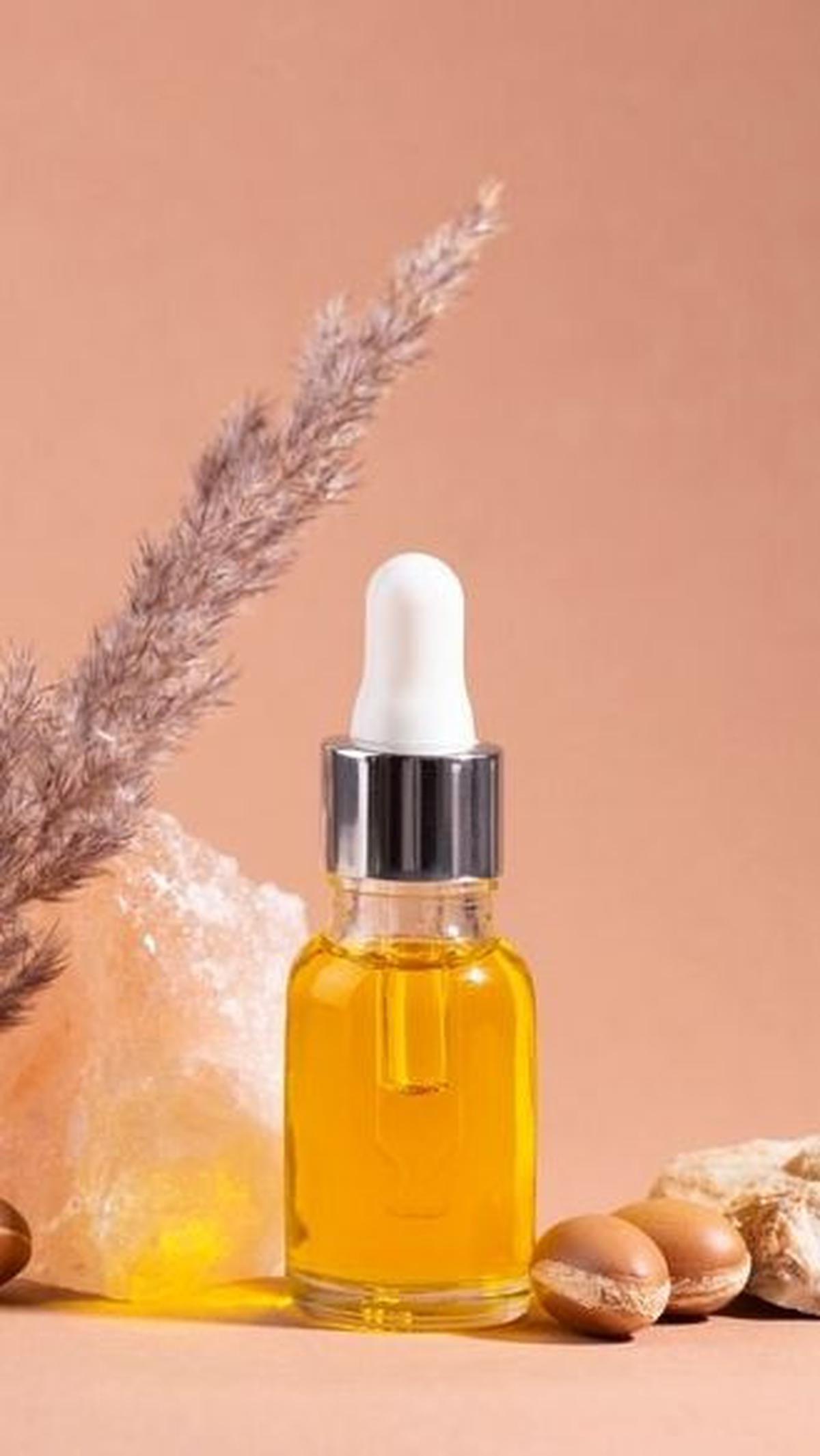 Minyak argan memang memiliki beragam manfaat yang sangat baik untuk kecantikan dan kesehatan.