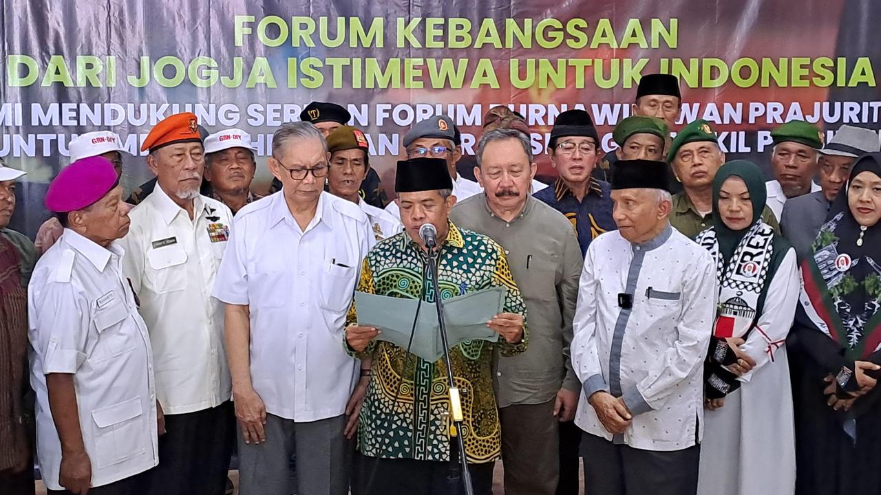 Amien Rais Komentari Kasus Ijazah Jokowi: Kalau Punya Tinggal Ditunjukkan, jangan sampai Berlarut-larut