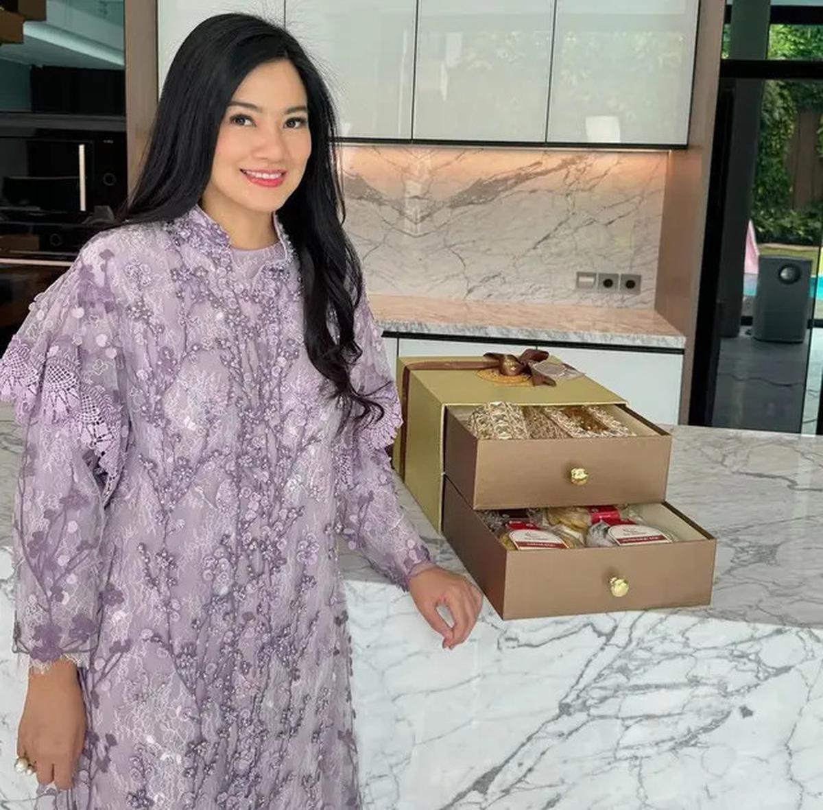 Inspirasi Baju Lebaran Timeless ala Selebriti Tanah Air, Elegan dan Bisa Dipakai Kapan Saja