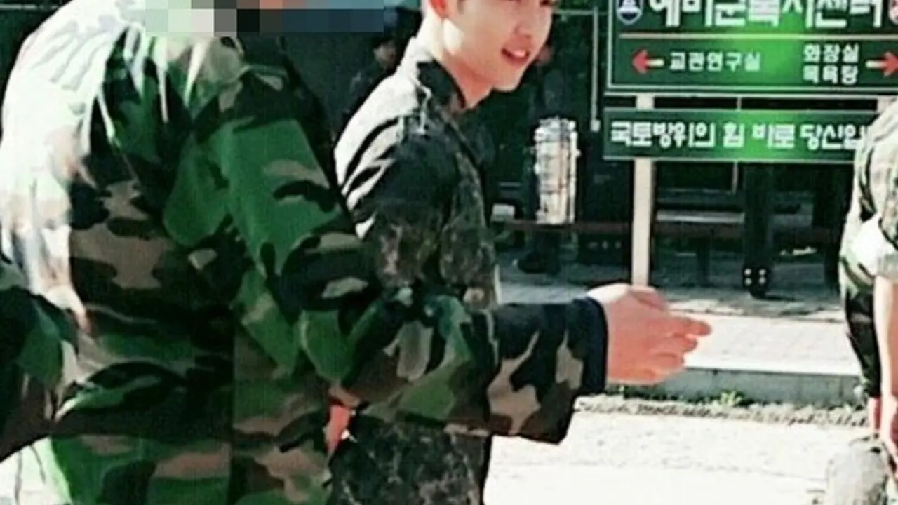 [Bintang] Song Joong Ki 