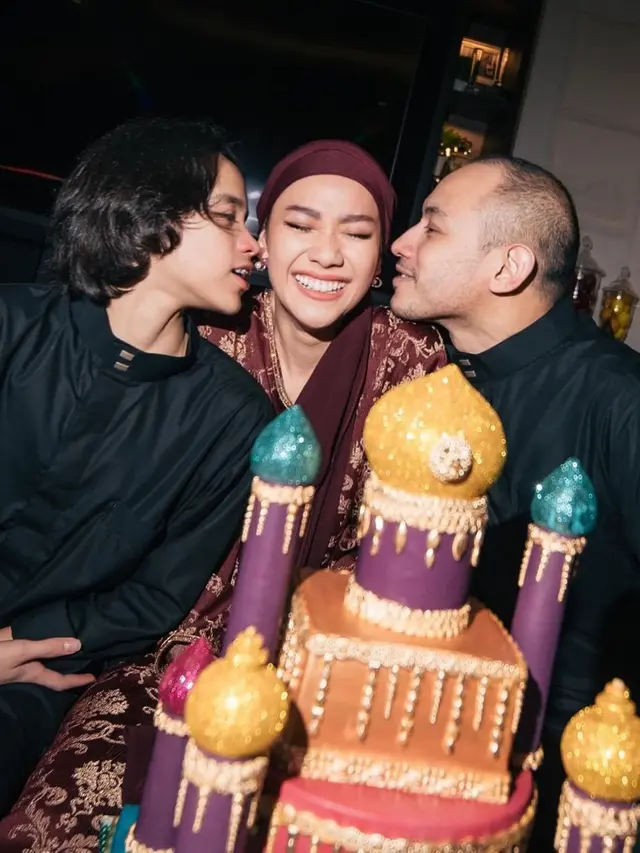 Ultah BCL ke-41 (Instagram/itsmebcl)