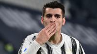Alvaro Morata direkrut oleh Juventus pada tahun 2014 dari Real Madrid dan kembali lagi ke Santiago Bernabeu dua tahun setelahnya. Morata akhirnya kembali ke Juventus pada musim lalu setelah berpetualang di beberapa klub seperti Chelsea dan Atletico Madrid. (Foto: AFP/Miguel Medina)
