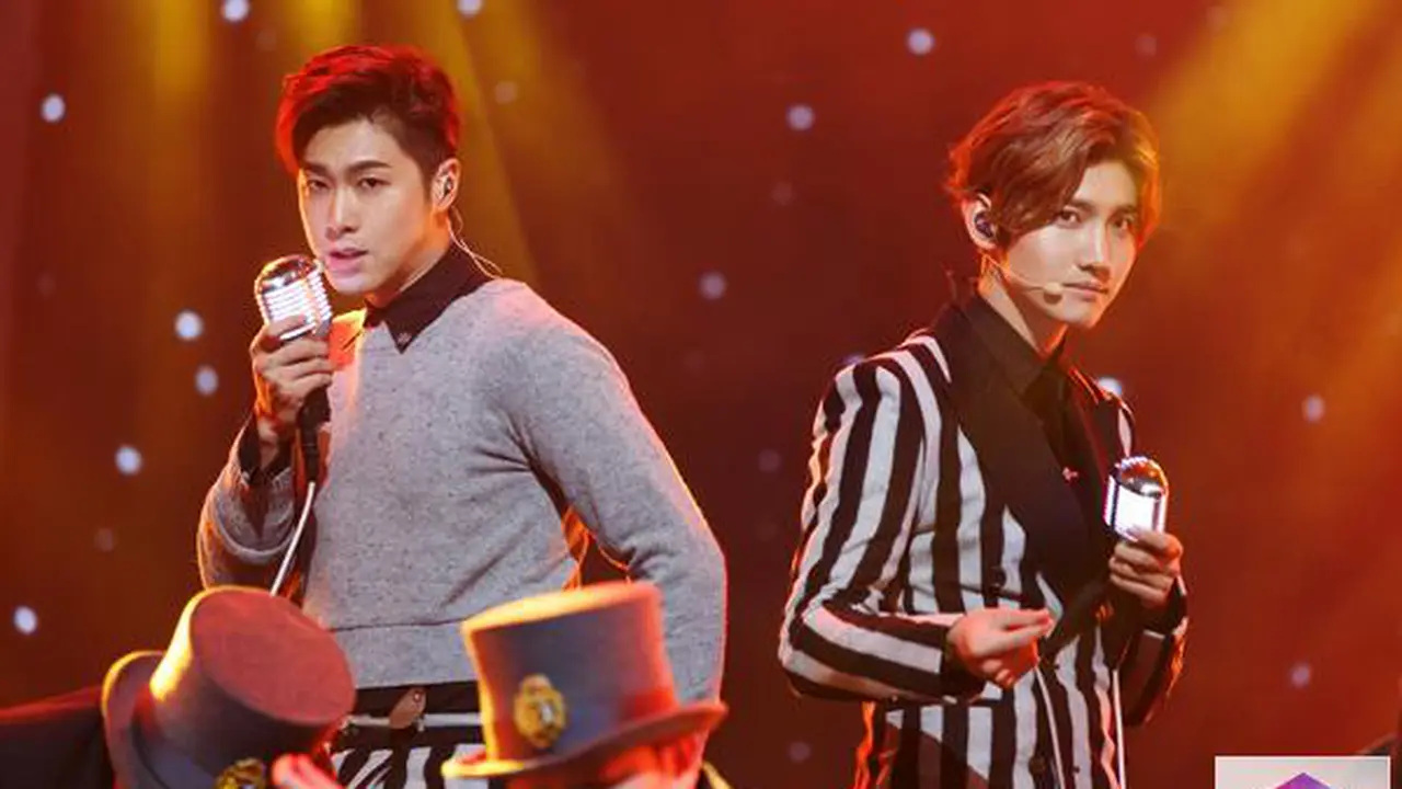 TVXQ Mulai Gempur Jepang dengan Aksi Memukau