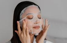 Rahasia Kulit Glowing, Ini Cara Pakai Sheet Mask yang Benar Tanpa Harus Menunggu Kering!