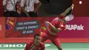 Fredy Setiawan/Dwiyoko pebulutangkis Indonesia meraih medali emas di nomor ganda putra SL3-SL4 setelah mengalahkan pasangan Korea pada Asian Para Games 2018 di Istora Senayan, Sabtu (13/10/2018).  (Bola.com/Peksi Cahyo)