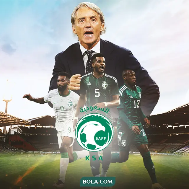 Ilustrasi - Arab Saudi (Roberto Mancini Dikelilingi Saud Abdulhamid, Ali Al-Bulaihy, dan Firas Al-Buraikan)
