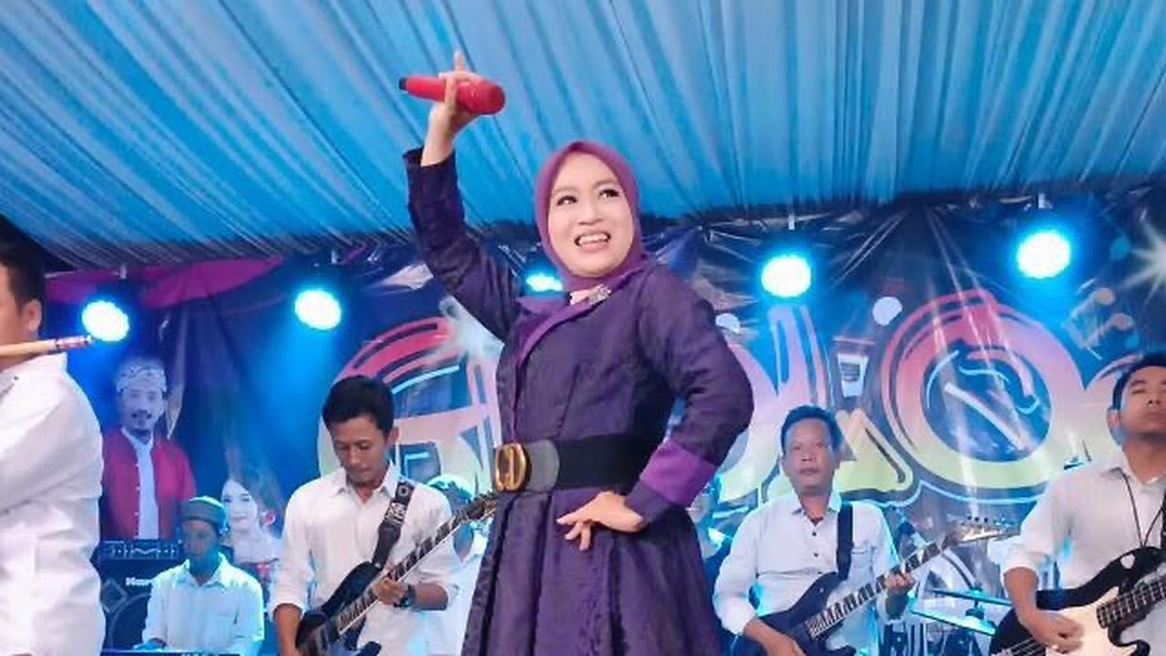 1. Lilin Herlina