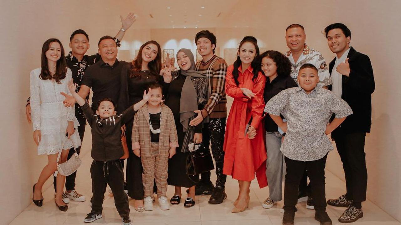 Kumpul dengan Krisdayanti dan Raul Lemos, Azriel Hermansyah: Doaku Terkabul