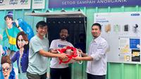 Blu by BCA Digital, Rekosistem, dan MRT meresmikan pembukaan Waste Station di dekat Stasiun MRT Dukuh Atas pada 23 Februari 2023. (Dok. Liputan6.com/Dyra Daniera)