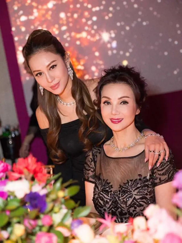 Cantik dan Memesona, 8 Potret Sosialita Crazy Rich Asian di Dunia Nyata