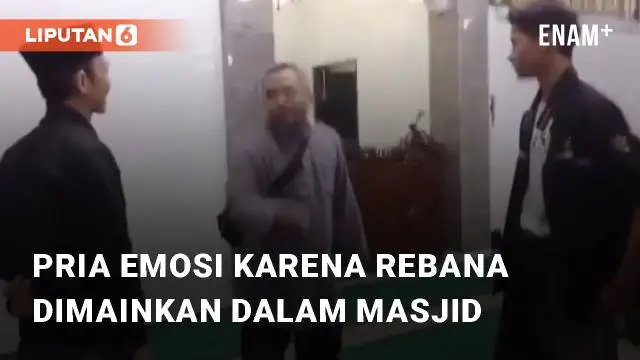 Beredar video viral terkait seorang pria yang emosi karena musik rebana. Kejadian tersebut berada di Masjid Al Ikhlas, Jambangan, Surabaya pada Senin (2/10/2023)