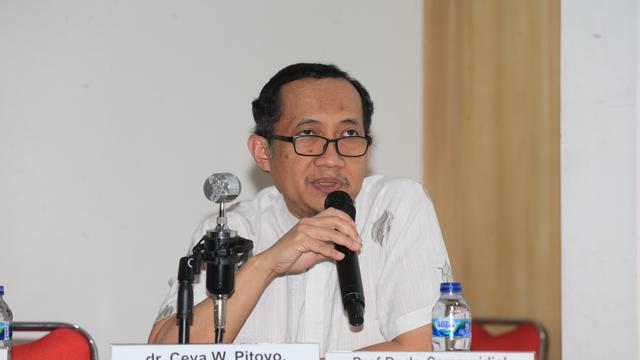 PAPDI Umumkan Pembaruan Rekomendasi Jadwal Vaksinasi Dewasa 2024, dr. Ceva W. Pitoyo, SpPD, K-P, FINASIM, KIC