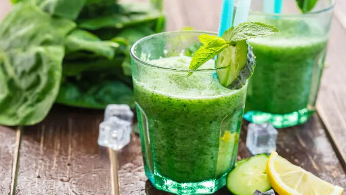 Resep Smoothie Sayur Hijau untuk Energi Sehari-hari