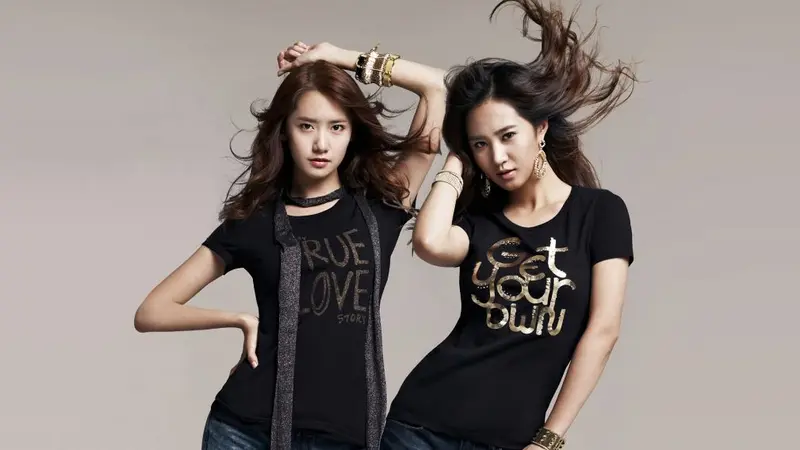 Yoona dan Yuri `Girls Generation`