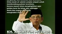 Jenazah KH Hasyim Muzadi dimakamkan tepat di halaman Masjid Al Hikam. 