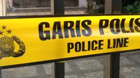 Ilustrasi - Rumah korban pembunuhan dipasang garis polisi (Merdeka.com / Ronald)