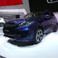 Honda HR-V merupakan mobil yang menawarkan kombinasi antara ketangguhan SUV dan rasa personal dari coupe.