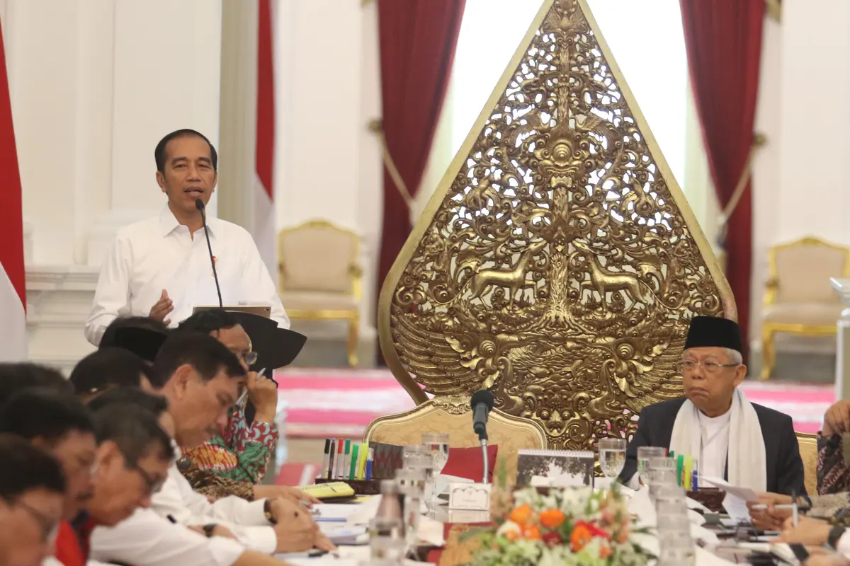 Presiden Jokowi Pimpin Rapat Perdana Kabinet Indonesia Maju