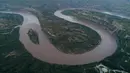 Foto dari udara yang diabadikan pada 10 September 2020 ini memperlihatkan pemandangan Sungai Kuning di Wilayah Yanchuan, Provinsi Shaanxi, China barat laut. (Xinhua/Shao Rui)