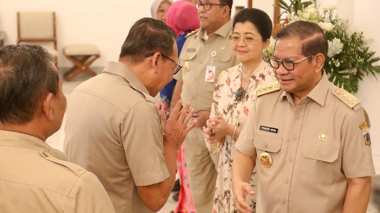 FOTO: Pramono-Rano Halal Bihalal dengan ASN Di Balaikota DKI