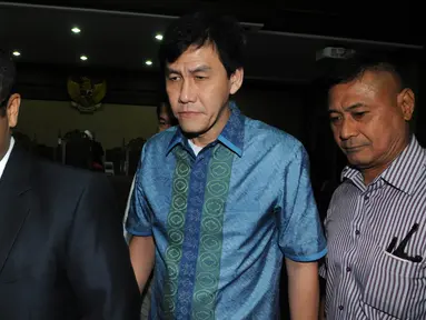 Presdir Agung Podomoro Land. Ariesman Widjaja usai menjalani sidang perdana di Pengadilan Tipikor, Jakarta, Kamis (23/6). Tersangka kasus suap Raperda reklamasi Teluk Jakarta itu menjalani sidang pembacaan dakwaan. (Liputan6.com/Helmi Afandi)