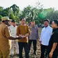 Presiden Jokowi hadiri kick off food estate penanaman jagung di atas lahan 10 ribu hektare di Distrik Manem, Kabupaten Keerom, Provinsi Papua Selasa (21/3)/ Laily Rachev-Biro Pers Sekretariat Presiden.