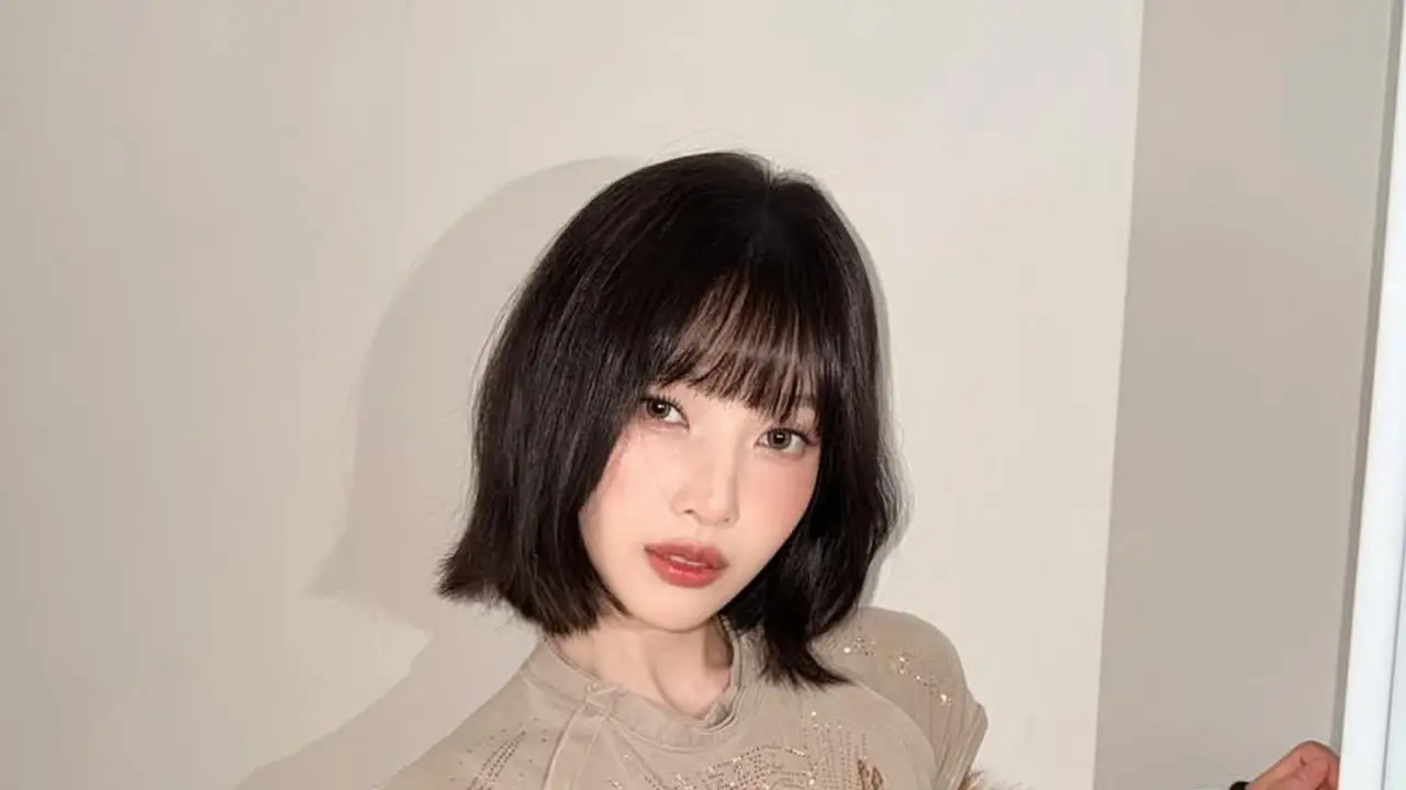 Gaya Rambut Pendek Artis 2025