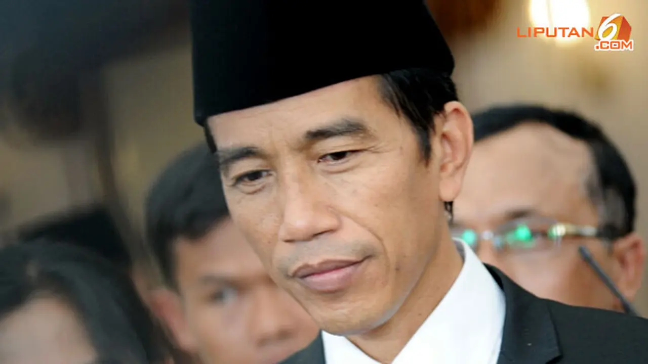jokowi-tepuk-tangan-130703b.jpg