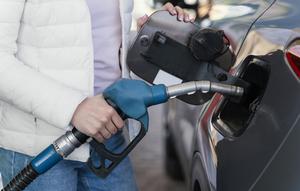 Ilustrasi BBM (bahan bakar minyak). (Photo on www.freepik.com)