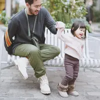 Potret Jeje Govinda dengan Zunaira Anak Perempuannya [instagram/ritchieismail]