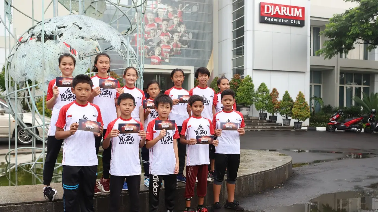 PB Djarum - Bulu Tangkis