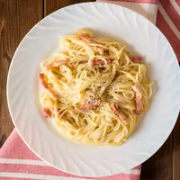 Resep Mi Instan Carbonara Creamy./Copyright depositphotos.com/nesavinov