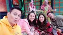 Marcelino Lefrandt, Marshanda, Dewi Perssik dan Rian Ibram (Foto: Instagram/@marcelinolefrandt)