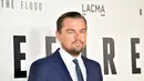 Leonardo DiCaprio dibesarkan oleh sang ibu seorang diri. Ibunya pun harus bekerja di beberapa tempat untuk menghidupi ia dan Leo di Los Angeles. (Mike Windle/GETTY IMAGES NORTH AMERICA/AFP)