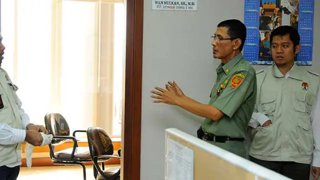 Cari Bukti Baru, Rumah Dinas Gubernur Riau Digeledah