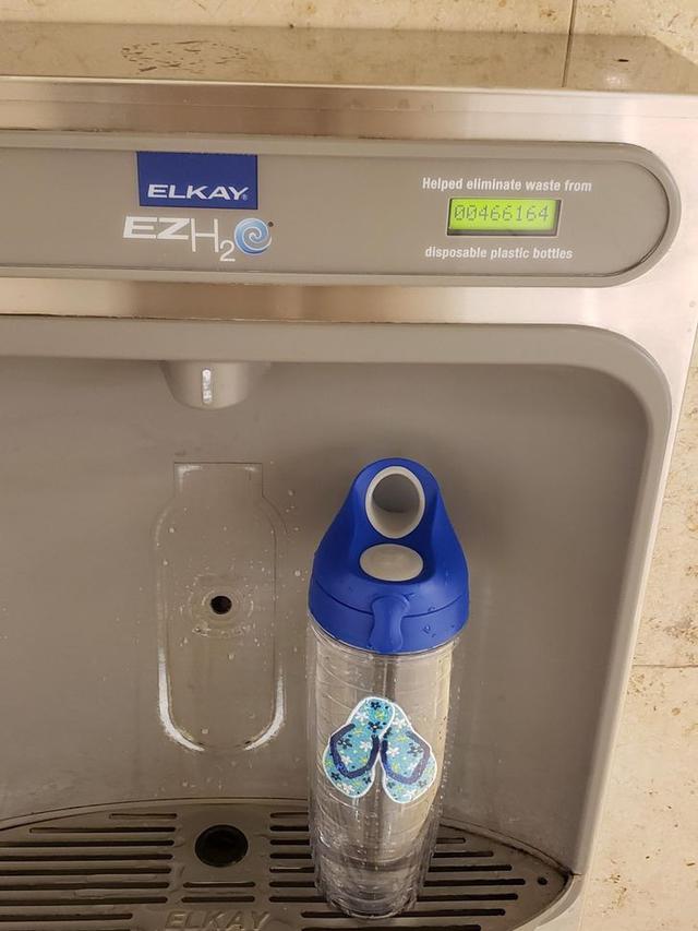 7 Potret Desain Fasilitas Umum di Jalan Hingga Mall Ini Bikin Hidup Makin Mudah