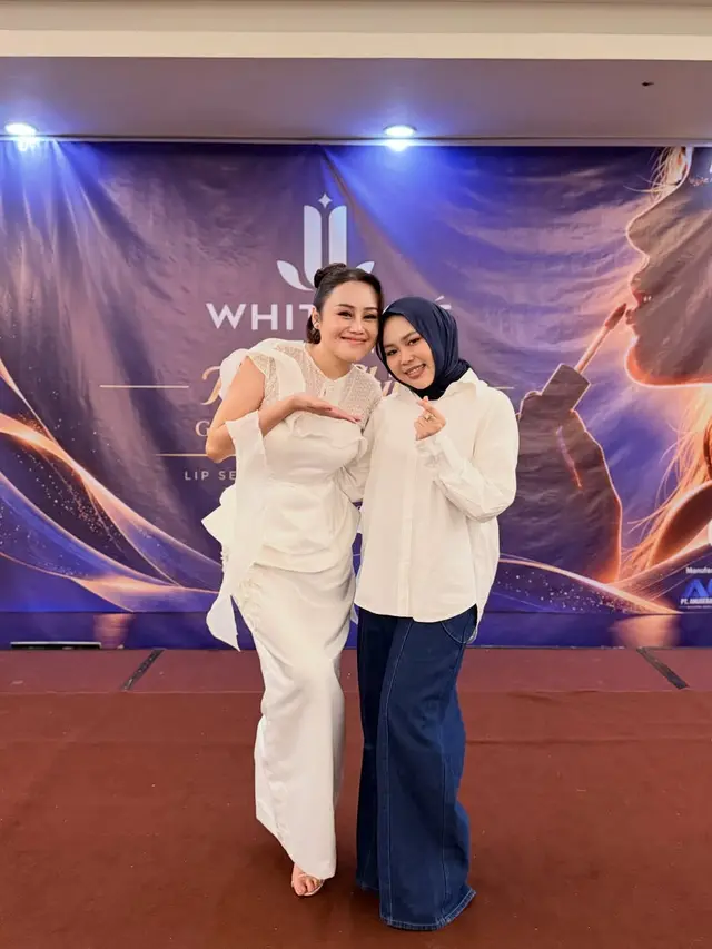 Selfi Yamma & Rani Zamala - instagram.com/lida_selfi07