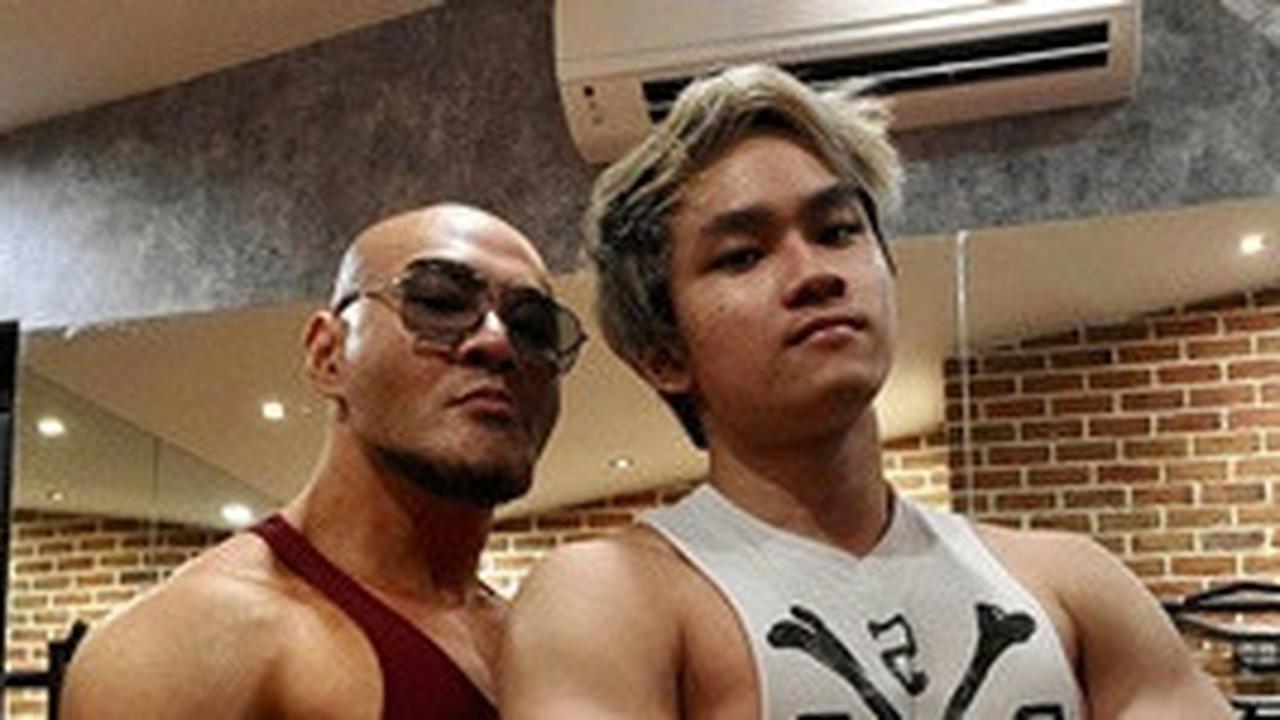 Azka Corbuzier Tantang El Rumi Adu Tinju Setelah Ramadan, Pertarungan di Ring yang Dinantikan