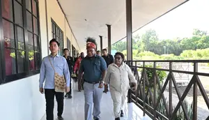 Dampingi Wapres ke Papua Barat, Wamendagri Ribka Ungkap Bukti Keberhasilan Otsus