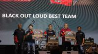 Para juara kategori Black Out Loud Best Team (ist)