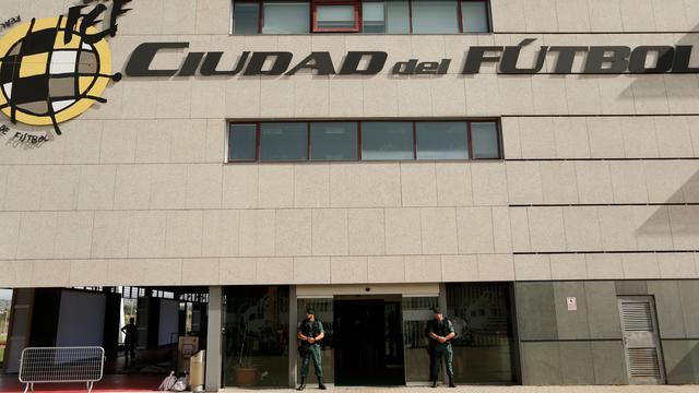 Tersandung Dugaan Korupsi, Presiden Federasi Sepak Bola Spanyol Ditangkap