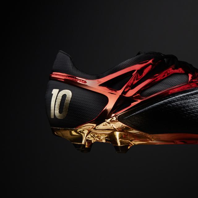 Sepatu Baru Lionel Messi Yang Super Langka Bola Liputan6 Com