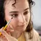 8 Tips Eyeliner Rapih dalam Sekali Coba, Mudah Dipraktikkan Pemula