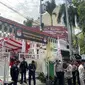 Suasana Kantor KPU Jakarta pada hari ke-2 pendaftaran bakal pasangan cagub-cawagub Jakarta 2024. (Liputan6.com/Muhammad Radityo Priyasmoro)