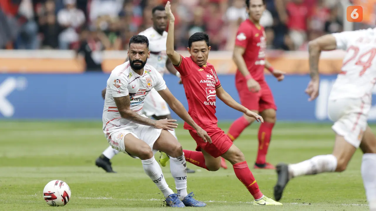 Penyuplai bola di Persija