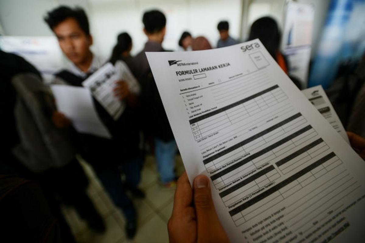 Geliat pencari kerja serbu Job For Career 2015
