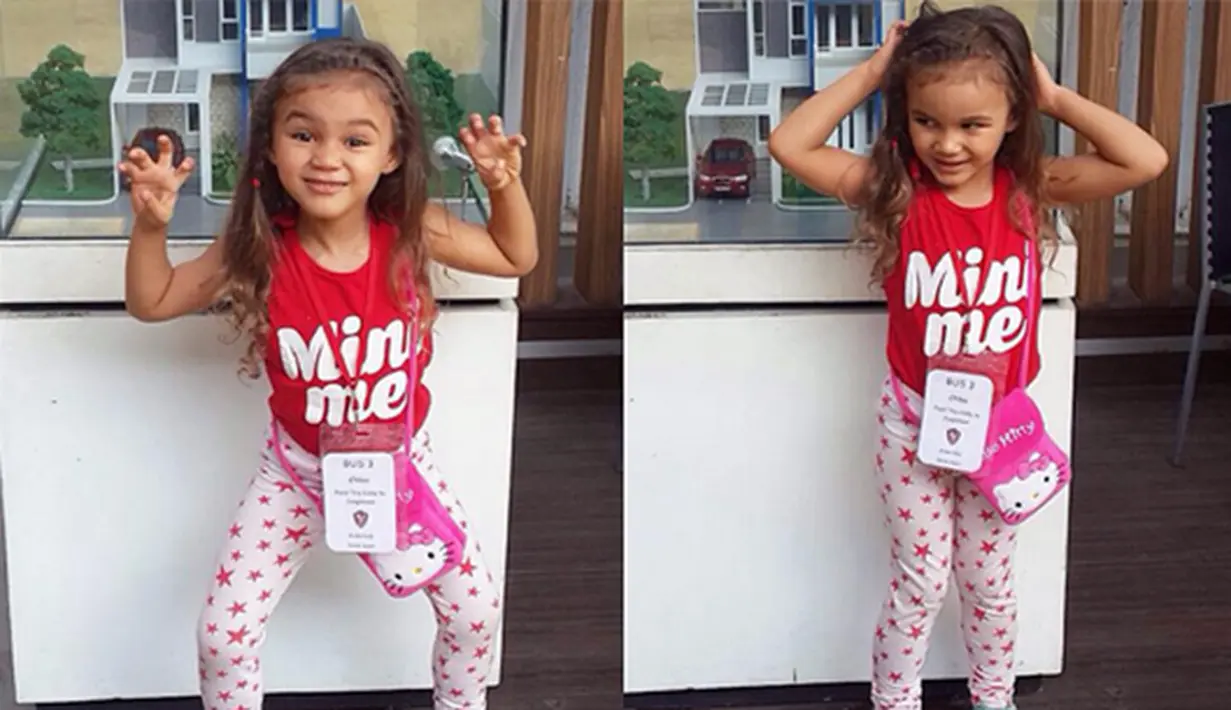 Foto yang diunggah Melaney, Senin (16/11/2015), terlihat Chloe tampil cantik dengan rambut pirang panjangnya dengan bagian ikal di bawahnya. (Via Instagram/@melaney_ricardo)