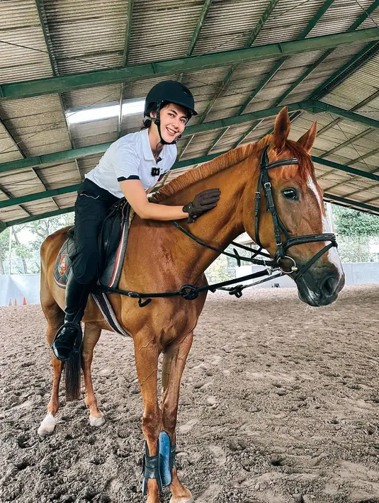 [Instagram/paula_verhoeven]