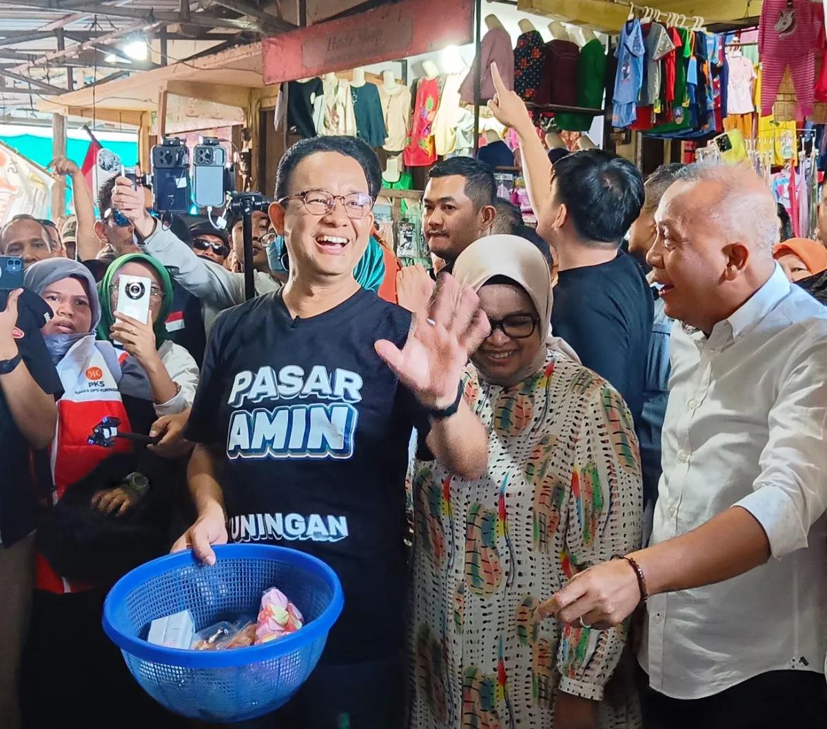 "Hanya yang punya uang dapat keadilan dan yang miskin terpinggirkan," kata Anies di Gedung KPU.<br>